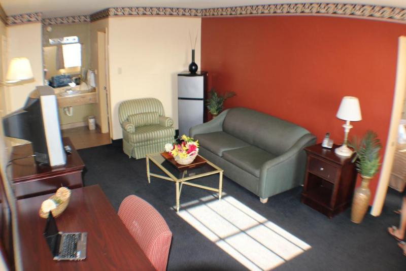La Copa Inn Harlingen Downtown - photo 23