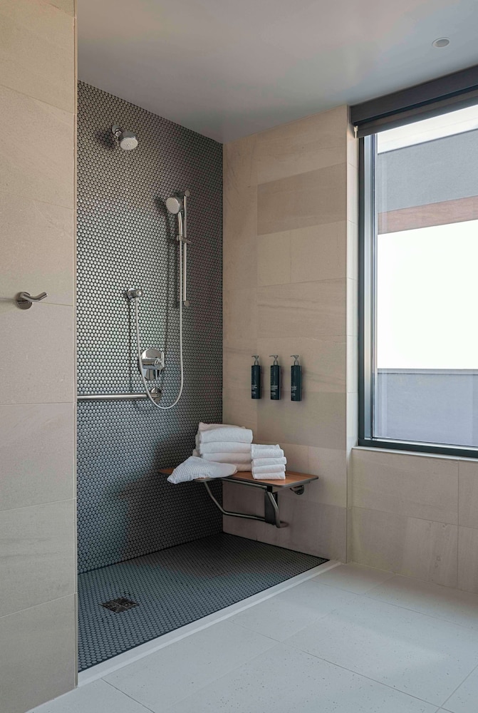 Hilton Buena Park Anaheim - photo 38