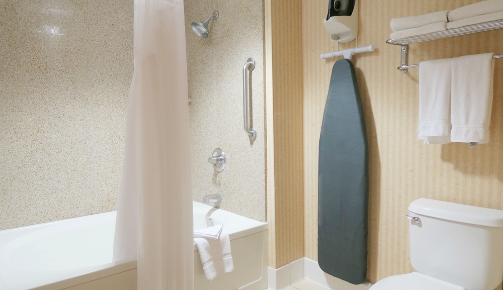 Holiday Inn Express & Suites Elk Grove Central Hwy 99 by IHG - photo 17