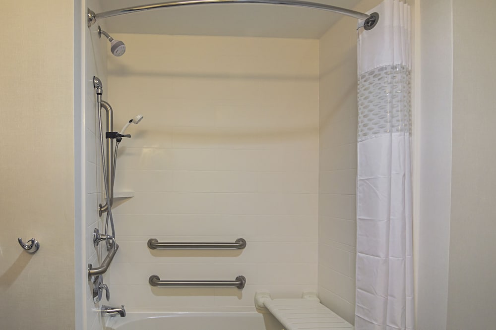 Hampton Inn & Suites Dallas Richardson - photo 21