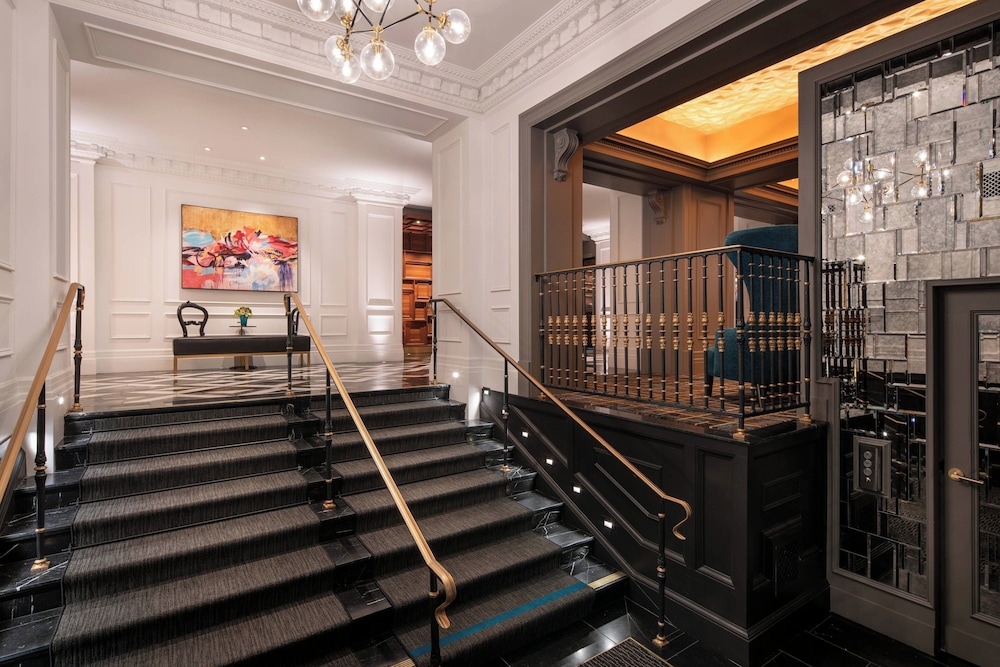 Courtyard by Marriott San Francisco Downtown Van Ness Ave. - photo 35