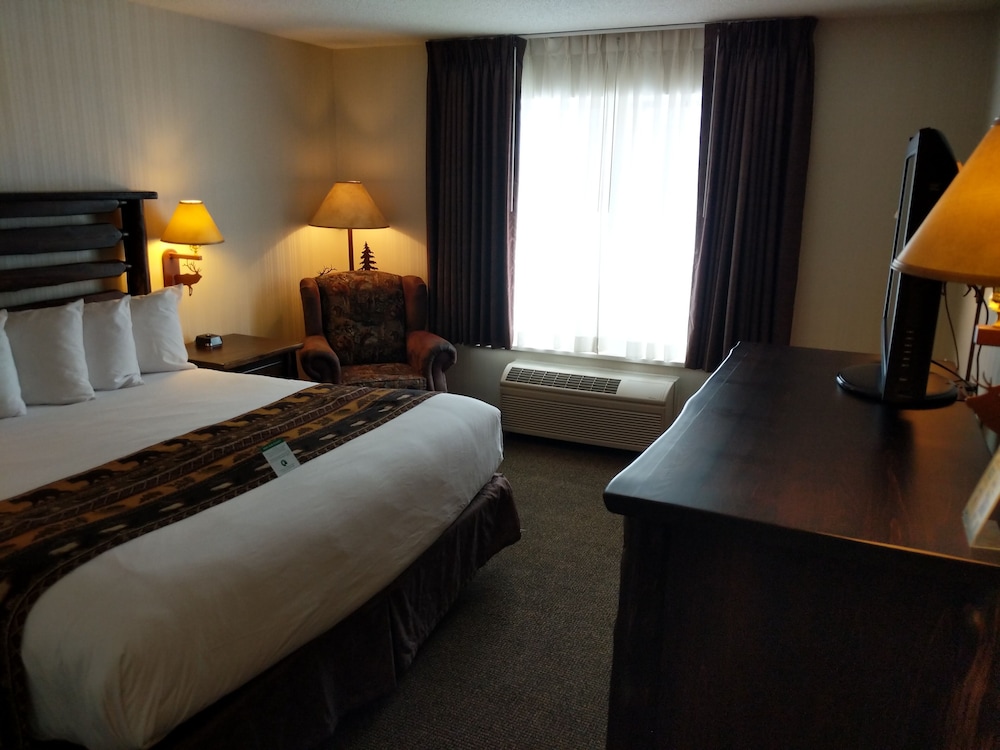 ClubHouse Inn West Yellowstone - photo 10