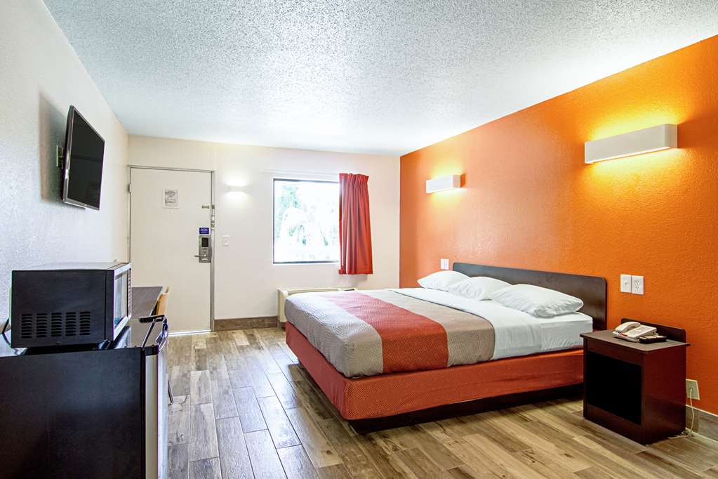 Motel 6 Starke FL - photo 14
