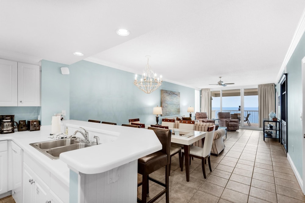 Majestic Beach Towers 2 1509 - photo 15