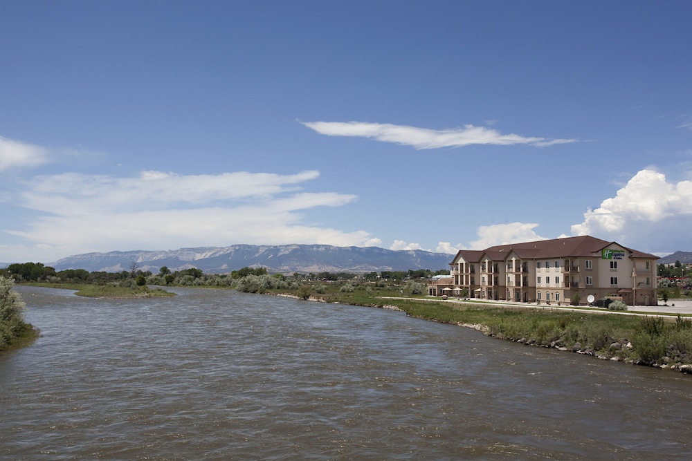 Holiday Inn Express & Suites Silt Rifle by IHG - photo 54