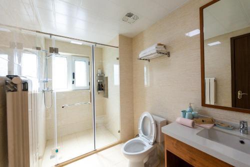 Gubei Water Town Landscape Villa — 4-Star Luxury Hotel in Beijing, People's Republic of China