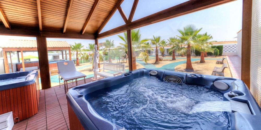 Cortijo Los Naranjos de San Juan — 4-Star Luxury Hotel in Las Cabezas De San Juan, Spain