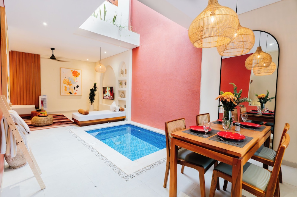 Casa Sonya Uluwatu — 4-Star Luxury Hotel in Bali, Indonesia