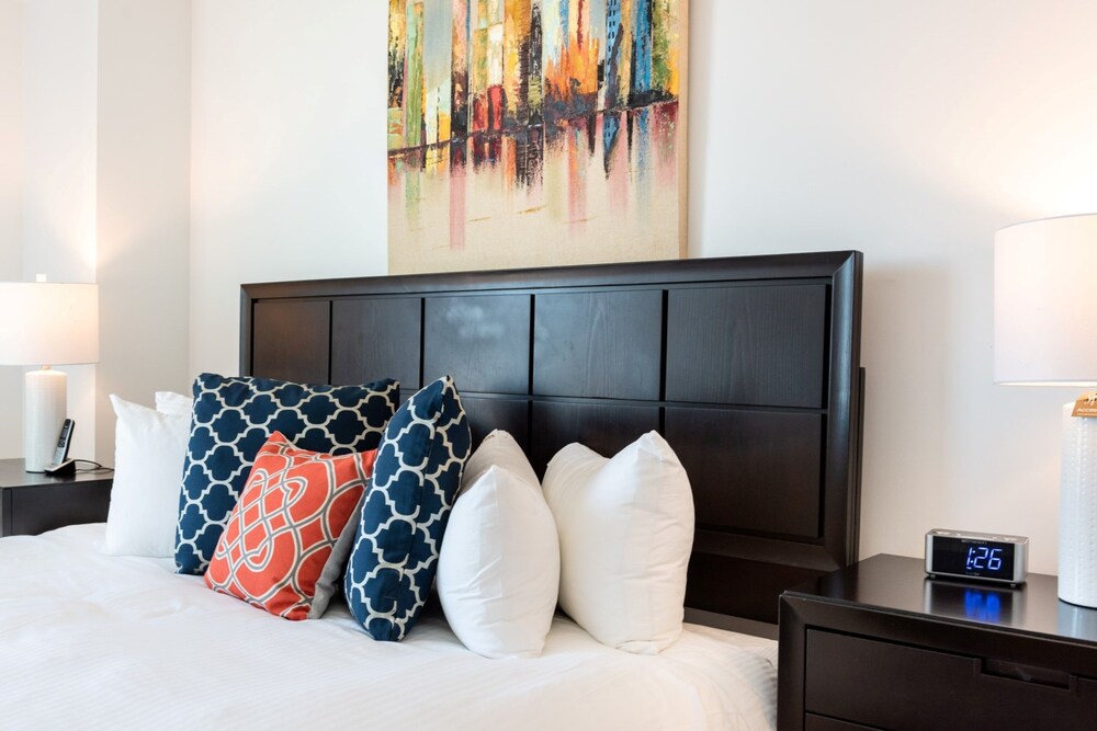 Global Luxury Suites at Reston Town Center - photo 29