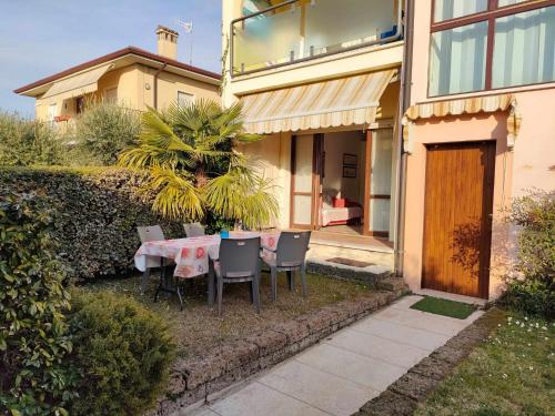 Residence MokyA1 piscina WiFi giardino garage — 4-Star Luxury Hotel in Lazise, Italy