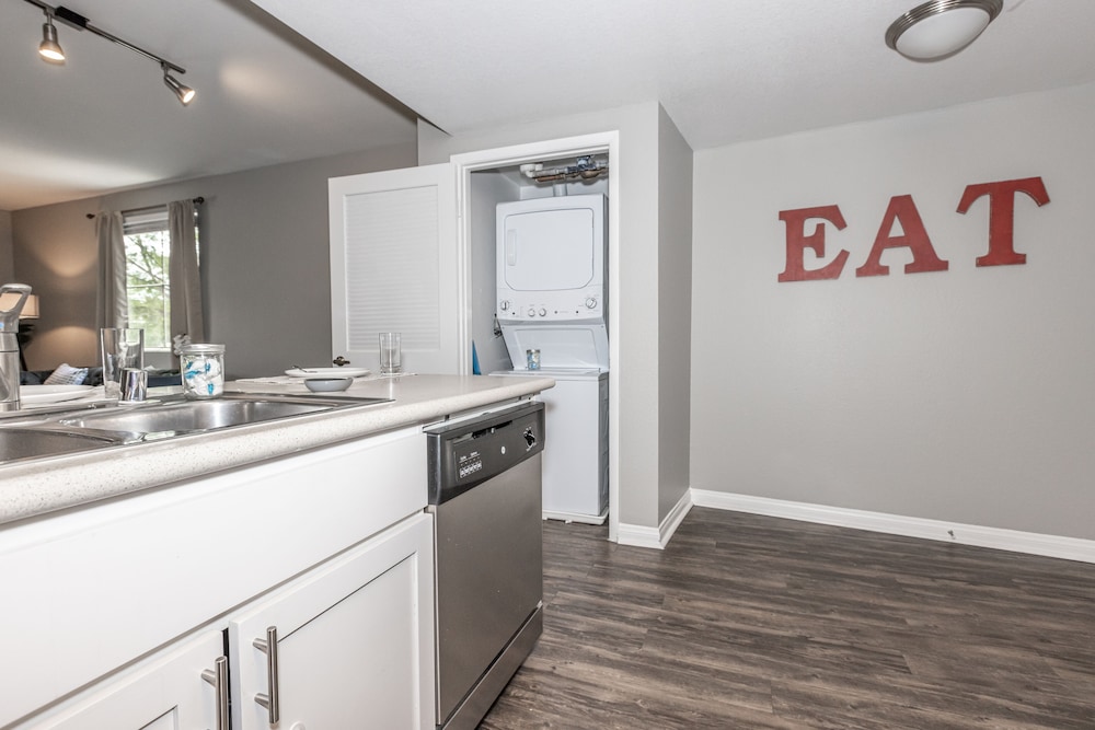 Resort Style Condo 220MV - photo 5