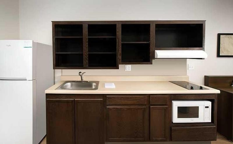 WoodSpring Suites Tulsa - photo 17