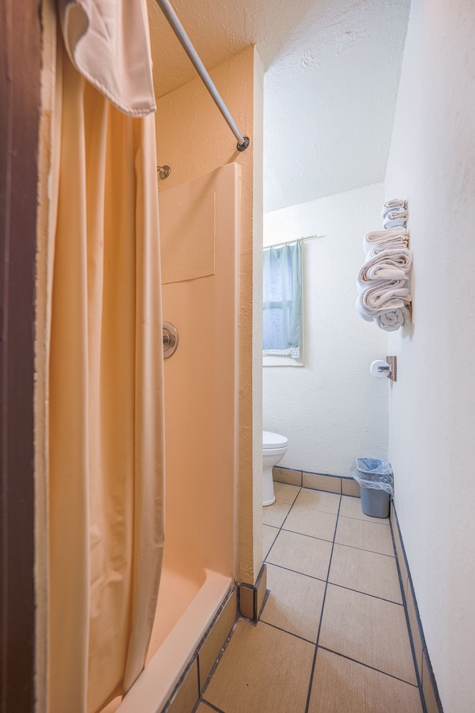 Oyo Hotel Portland Or Near Airport - photo 87