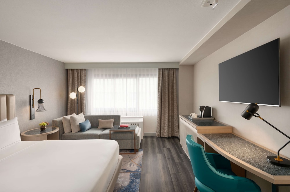 DoubleTree by Hilton San Francisco South Airport Blvd - photo 31