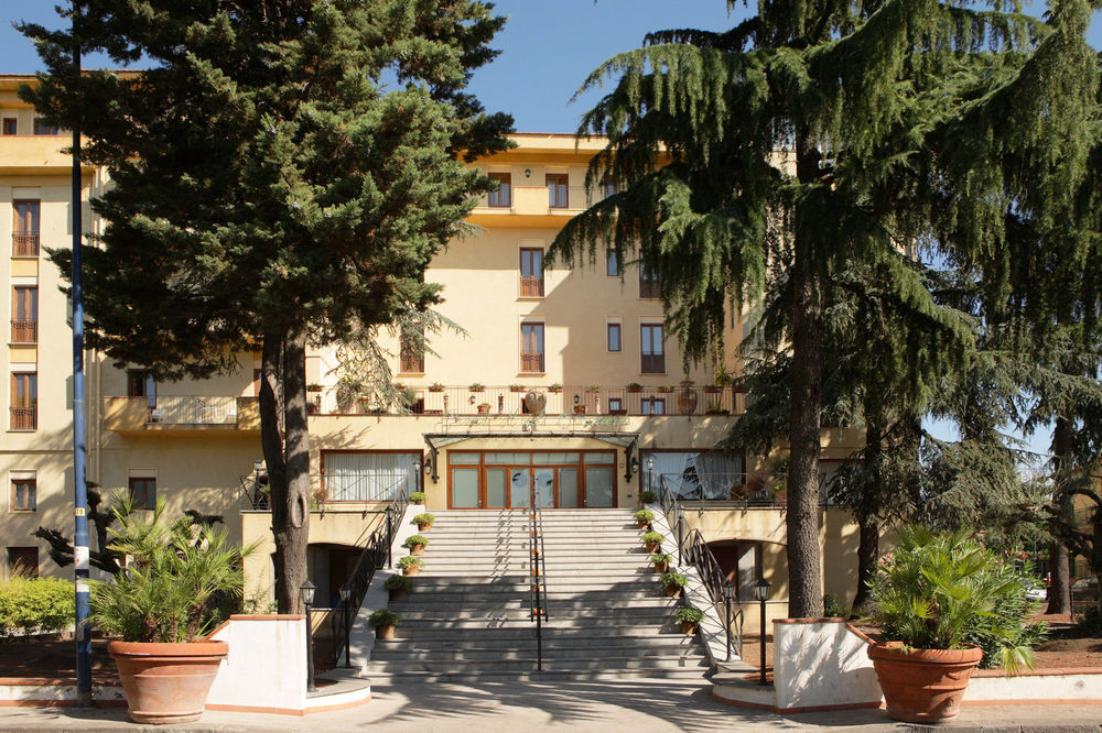 Grand Hotel Bonaccorsi — hotel in Pedara