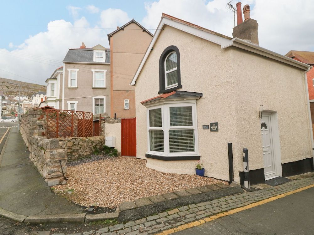 Ty Cornel Bach in Llandudno, United Kingdom