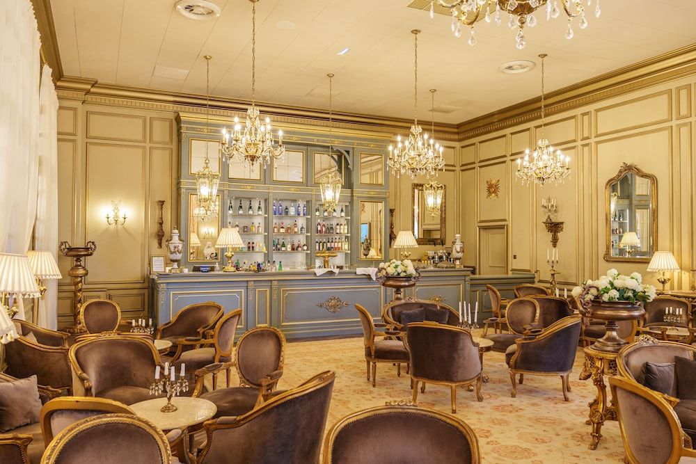 Puy Du Fou Le Grand Siecle Tickets — hotel in Les Epesses