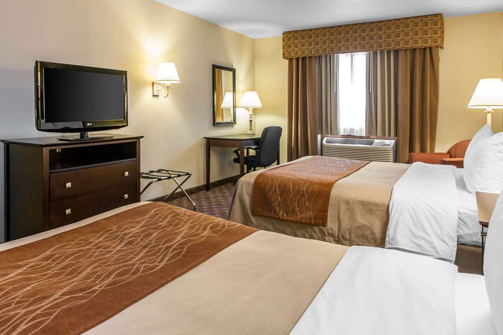 Quality Inn Defiance - photo 11