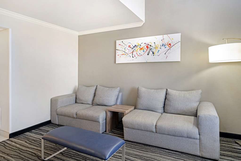 Best Western Posada Royale Hotel & Suites - photo 16