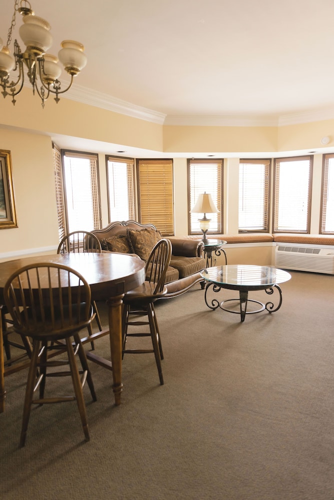 Historic Santa Maria Inn - photo 25