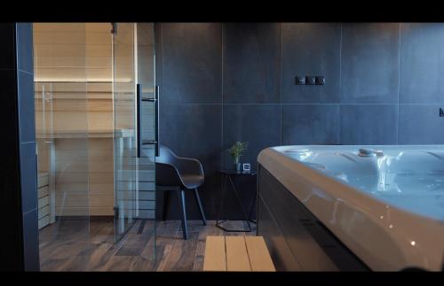 Gîtes et espace bien être les Catis Le Morgon - carbon neutral hotel in Unknown City