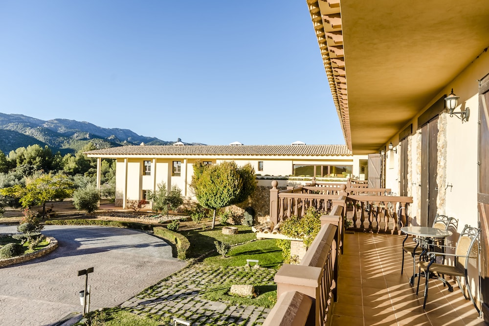 Hotel Rural Los Nogales — hotel in Pozo Alcon