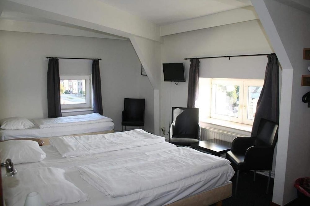 Hotel Admiraal — Lanaken
