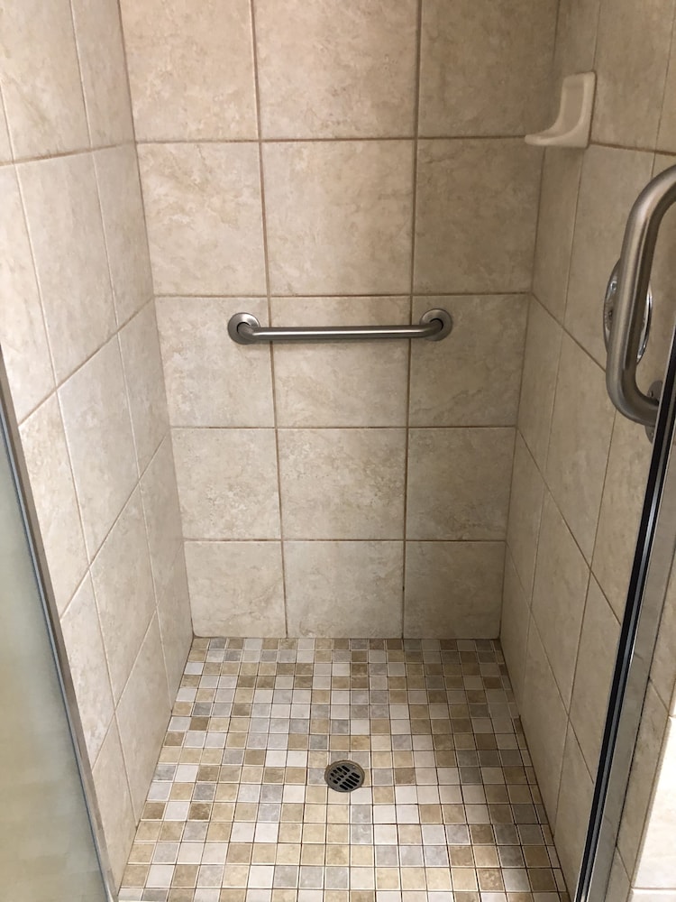Knight's Inn Motel - photo 47