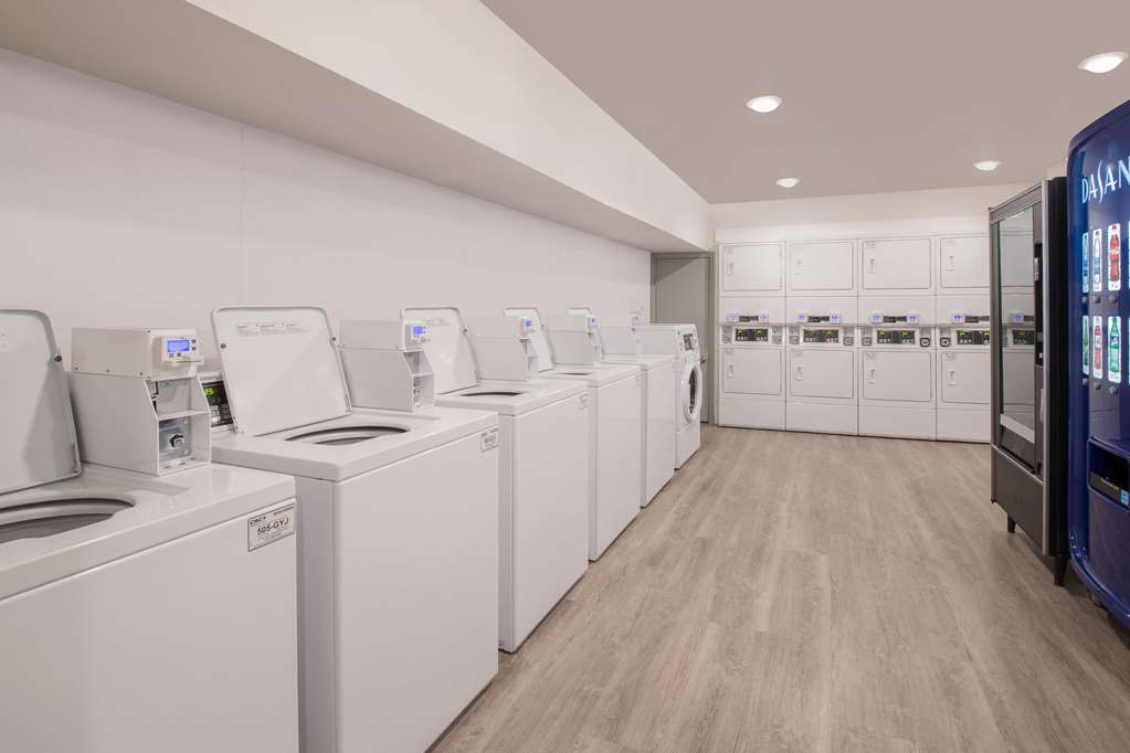WoodSpring Suites Savannah Pooler - photo 17