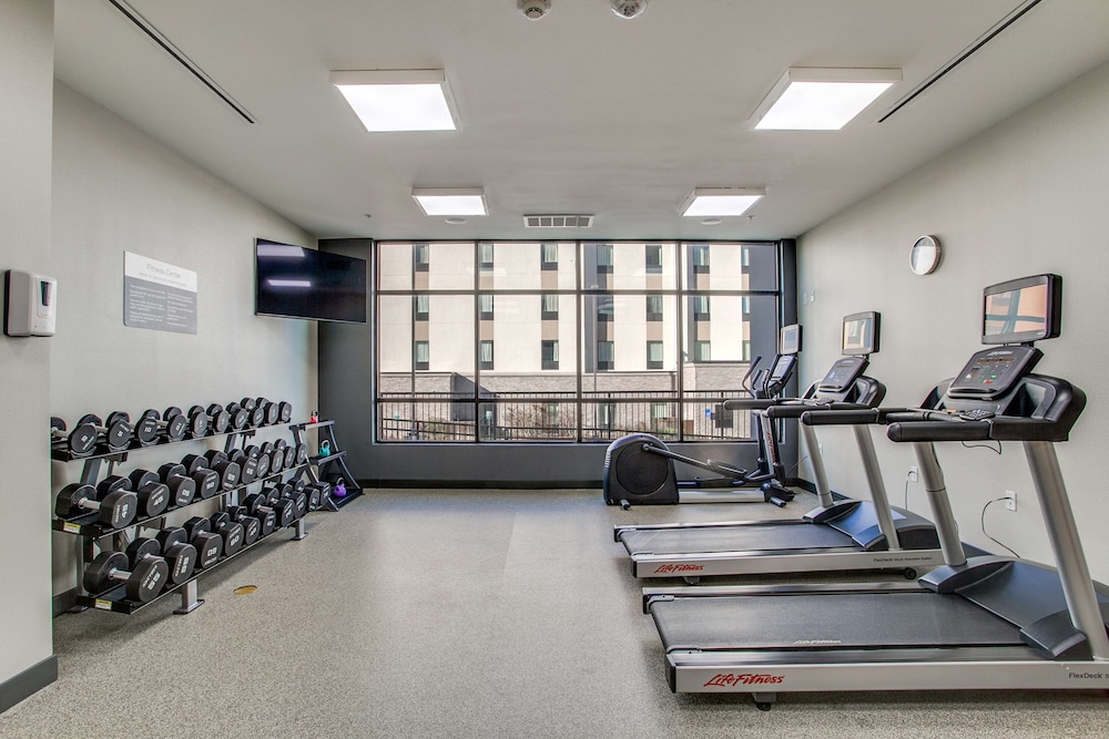 Hilton Garden Inn North Dallas Central Expy - photo 26