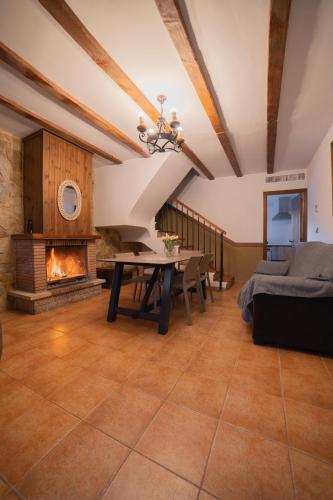 Casas Rurales Los Olivos - last minute hotel in Alcala Del Jucar