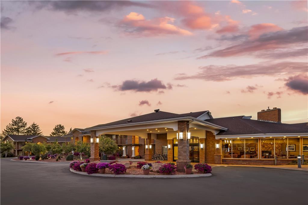 Best Western Plus Cedar City - carbon neutral hotel in Cedar City