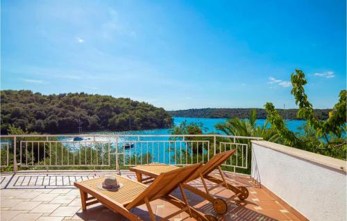 Apartment Kastanjez I — 4-Star Luxury Hotel in Pula, Croatia