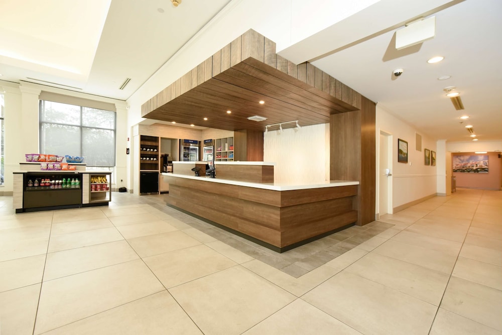 Hilton Garden Inn Saratoga Springs - photo 9