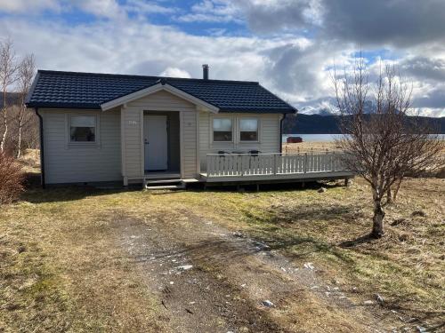 Røssøyhytta — Unknown City — photo 4