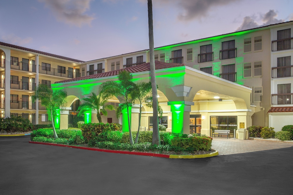 Holiday Inn & Suites Boca Raton North by IHG - photo 46