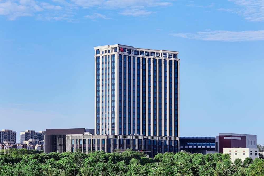 Shanghai Marriott Hotel Pudong South — 4-Star Luxury Hotel in Shanghai, People's Republic of China