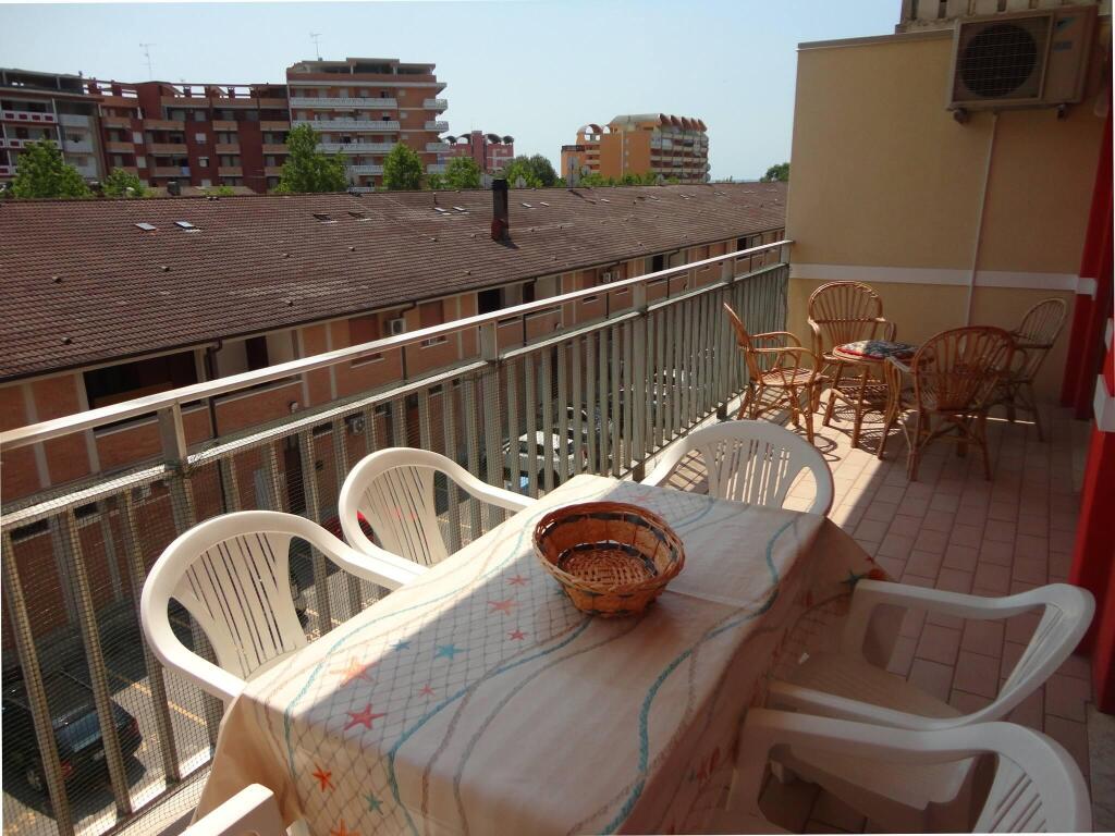 Nice Flat With Swimming Pool — Caorle — photo 4