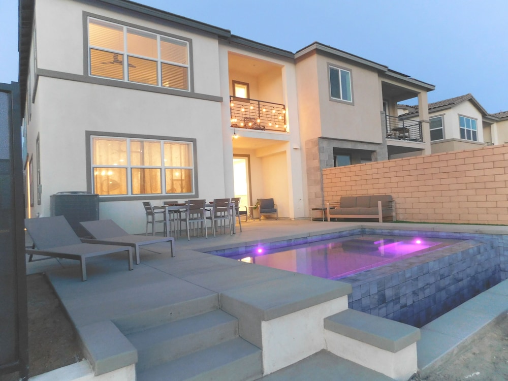 Lakeside in the Desert in Indio, United States