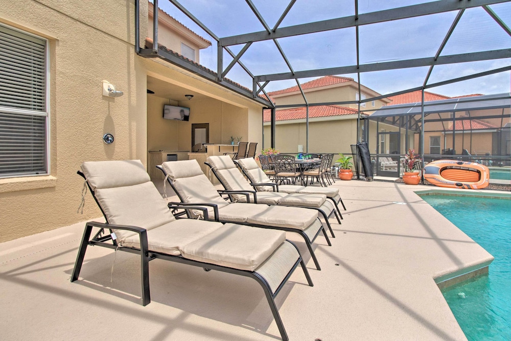 Outdoor Oasis with Pool Davenport Resort Escape - photo 37