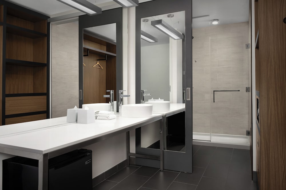 Aloft Hillsboro Beaverton - photo 17