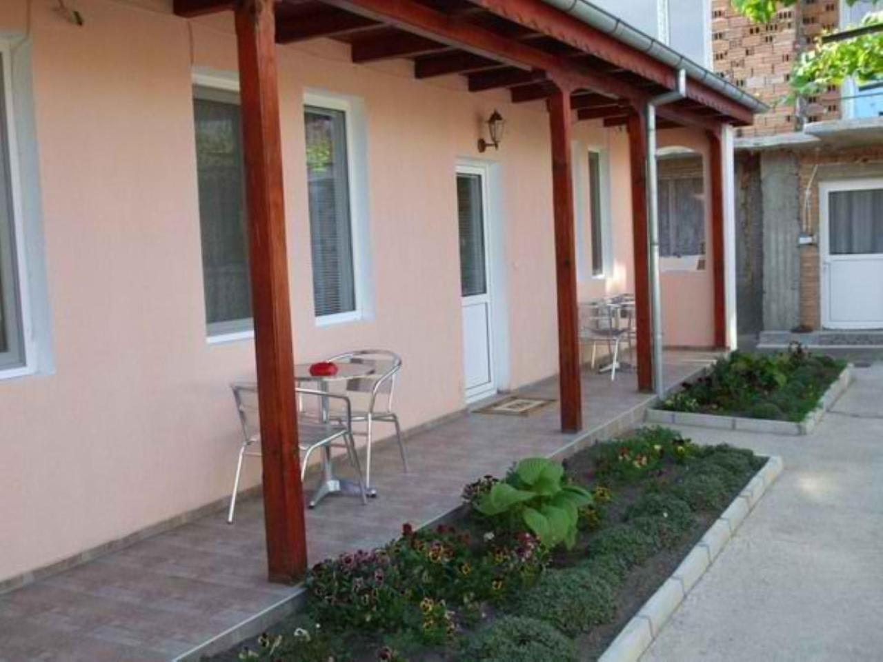 Guest Rooms Mihaylovi — hotel in Pavel Banya