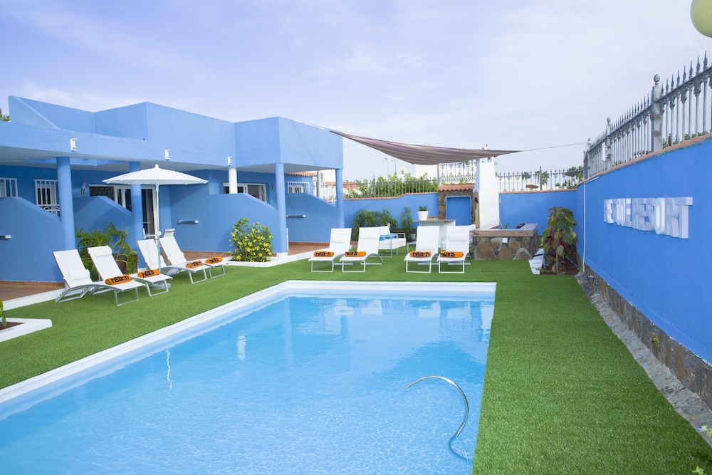 Beach Boys Be Cool Resort in Maspalomas, Spain