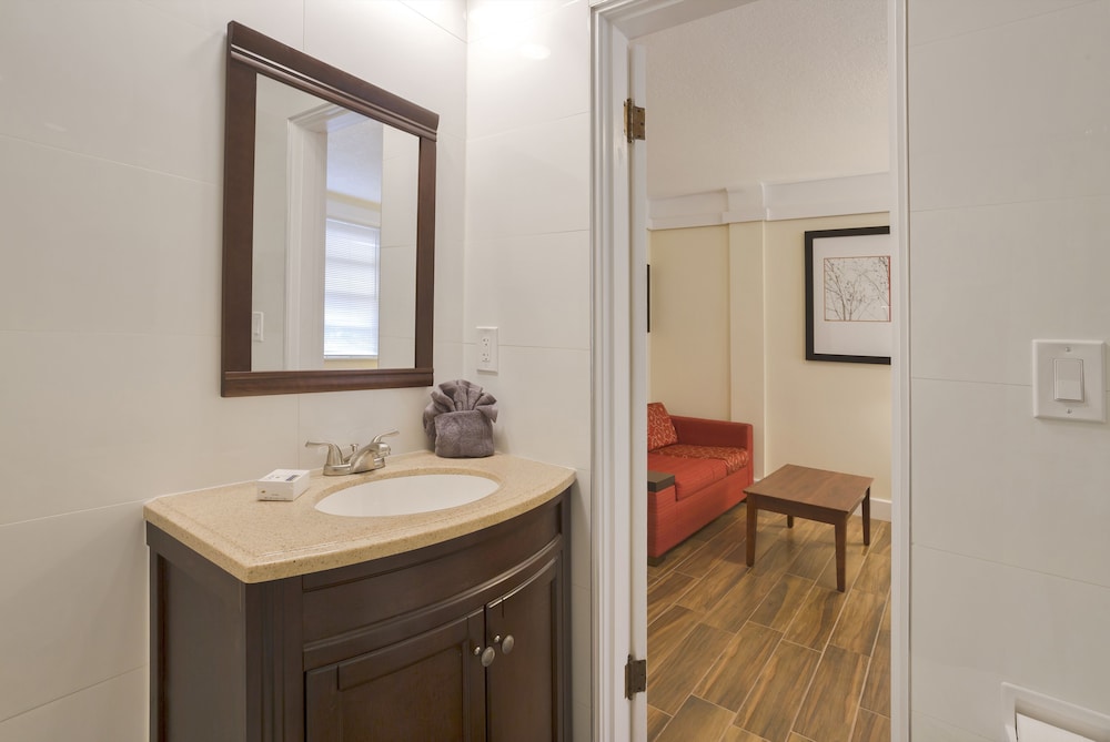 Palm Grove Inn - photo 14