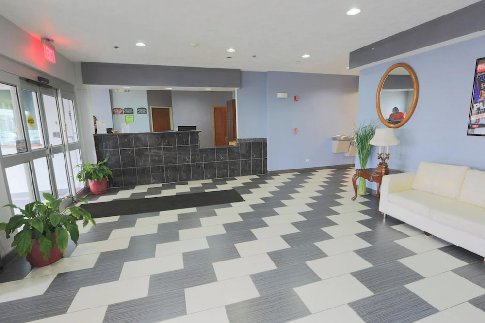 Kings Inn By OYO Calumet Park I 57 - photo 4