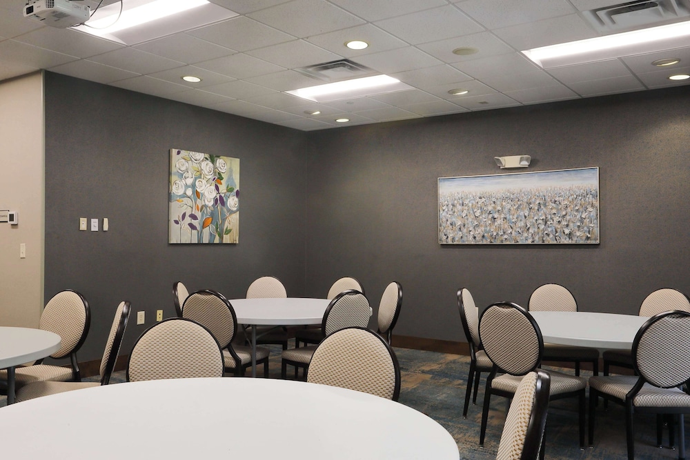 Homewood Suites by Hilton Bel Air - photo 34