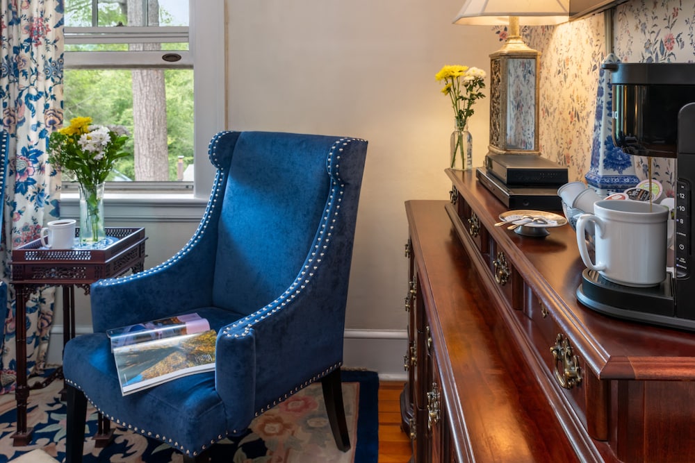 Abbington Green Bed & Breakfast Inn - photo 28