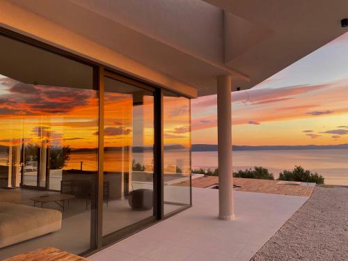 Villa Nolandia — 4-Star Luxury Hotel in Podgora, Croatia