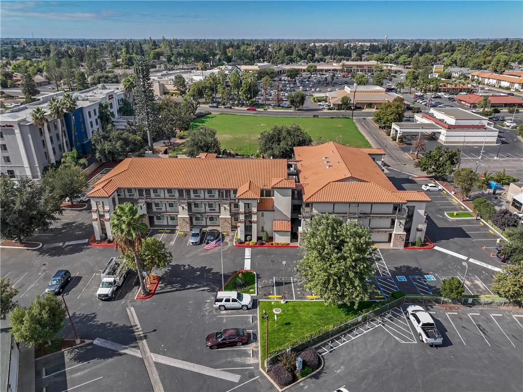 Hillstone Inn Tulare an Ascend Collection Hotel - photo 7