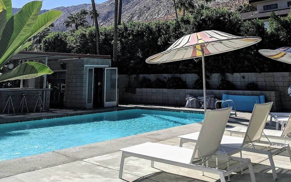 Orbit In 21 and Over a Town and Desert Boutique Hotel - photo 21